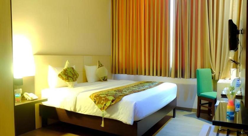 Lotus Hotel Subang Buitenkant foto